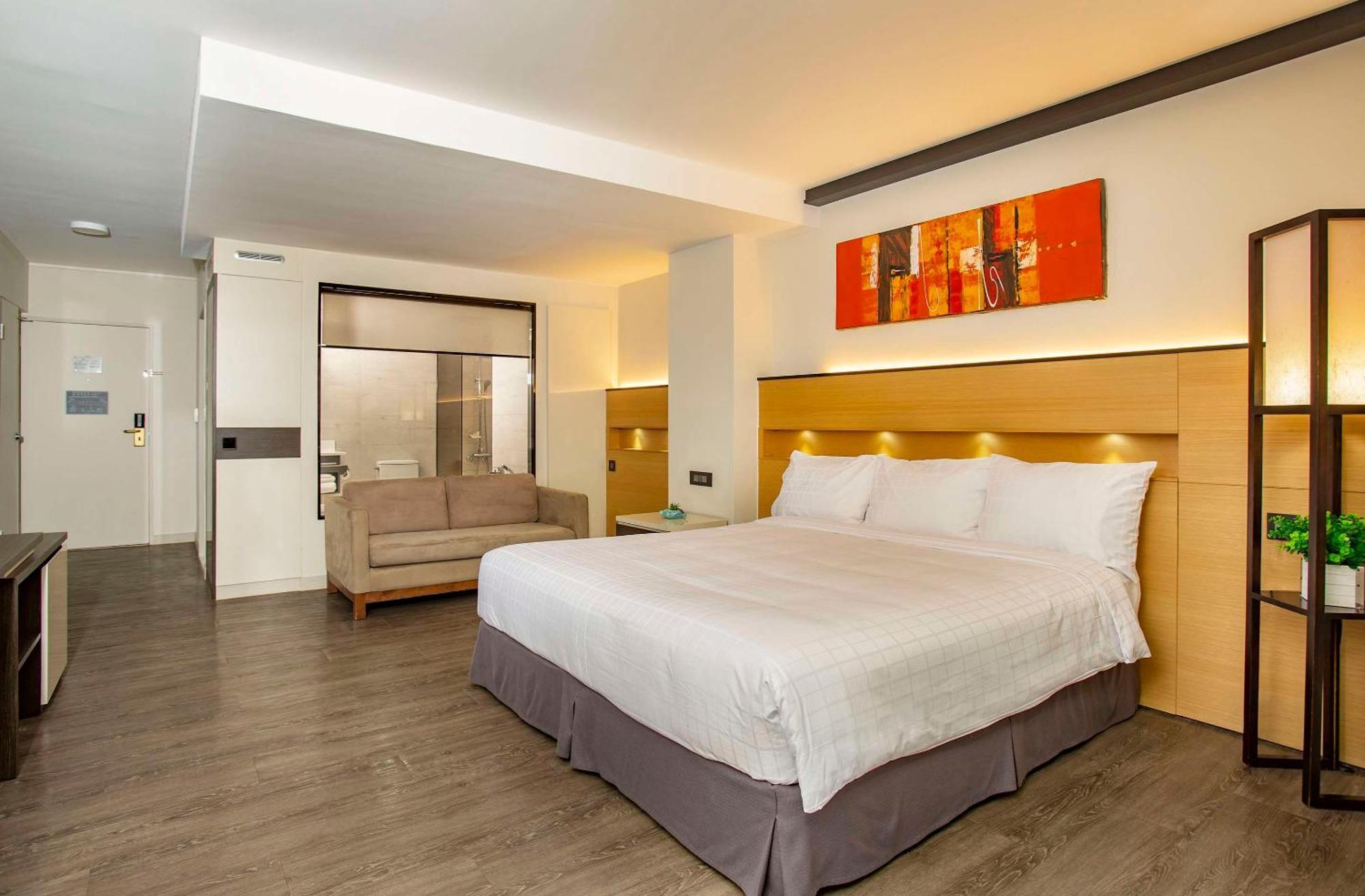 The Bayview Hotel Guam Тумон Екстериор снимка