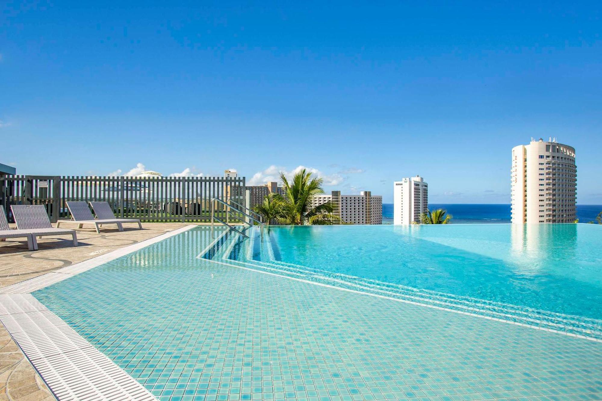 The Bayview Hotel Guam Тумон Екстериор снимка